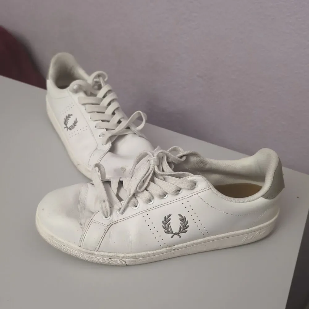 Fred Perry B721 White Leather Sneakers Shoes 10 Tennis Preppy Casual